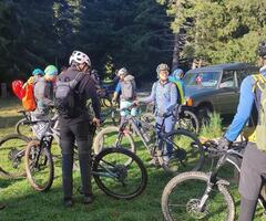 Почивка в Хижа Момина Вода - Красиви Родопи и чист въздух - 2