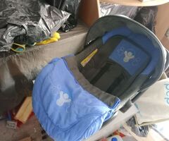 Детско столче синьо * До 2г. - 3