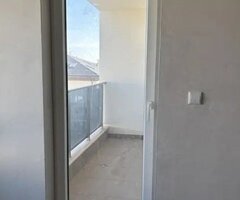 Двустаен апартамент в кв. Остромила 67 кв. - 2