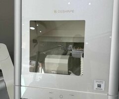 Roland DWX-52D 5-Axis Dental Milling Machine