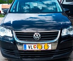 Продавам VW Touran FULL Highline   1.9TD, 105 PS